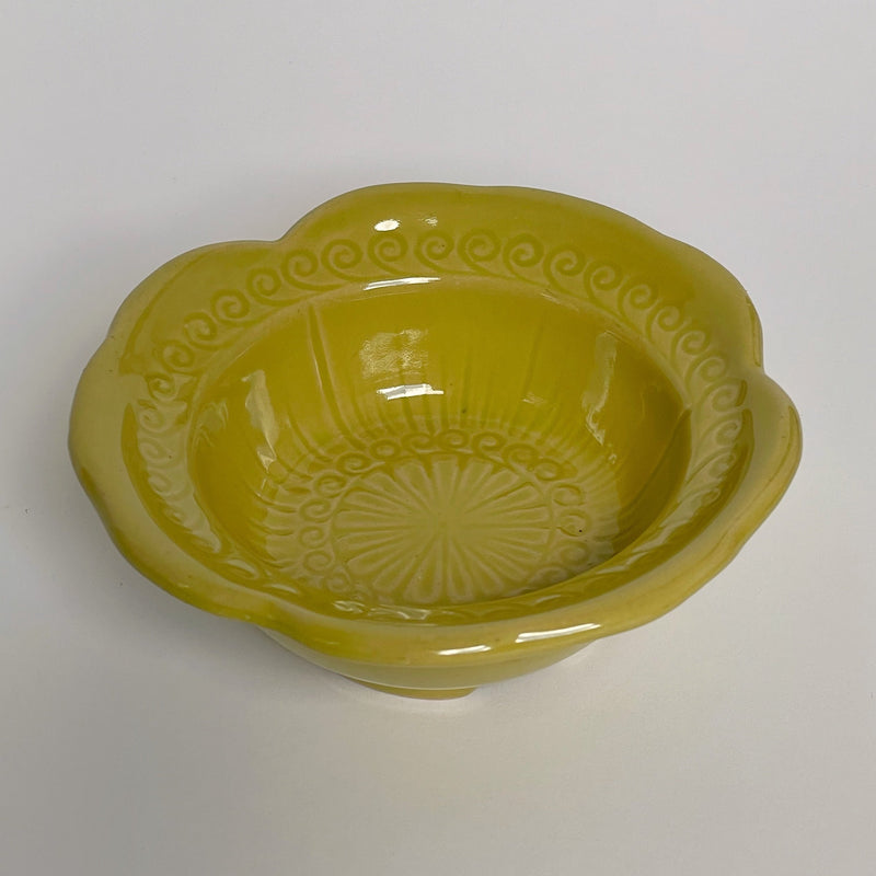 Vintage Pistachio Scalloped Ceramic Bowl